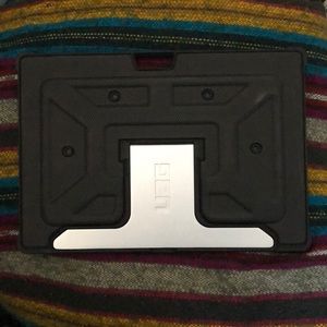 Microsoft pro 3 12" UAG case